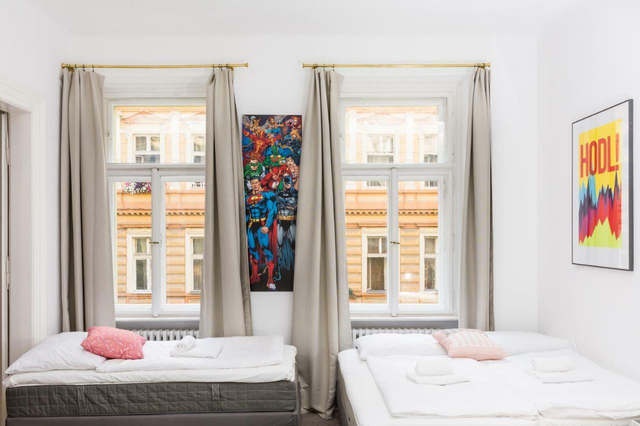 Aparthotel Lublanska 12 *