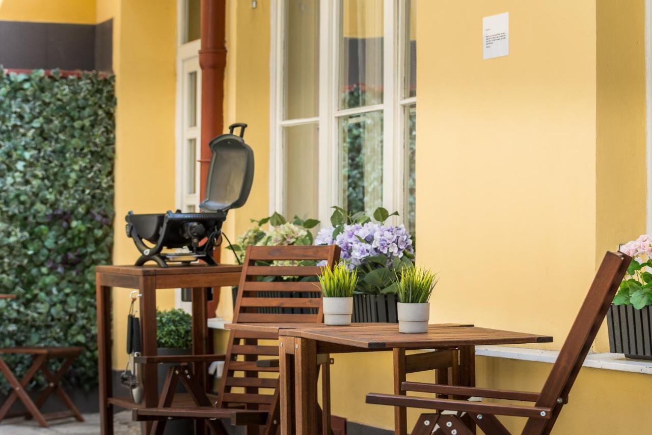 Lublanska 12 Aparthotel